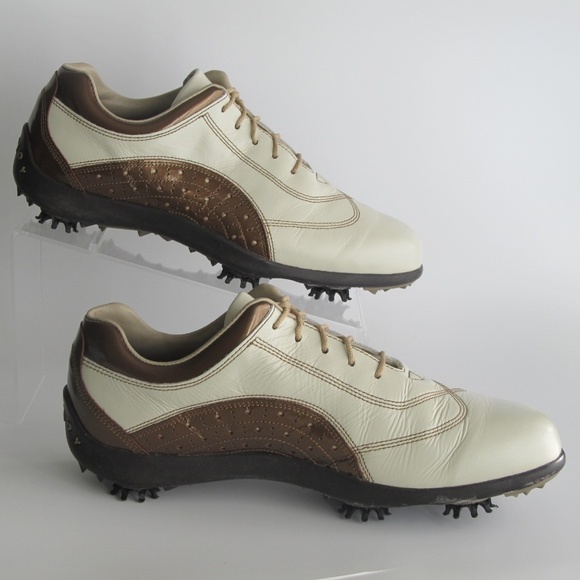 soft spike golf shoes